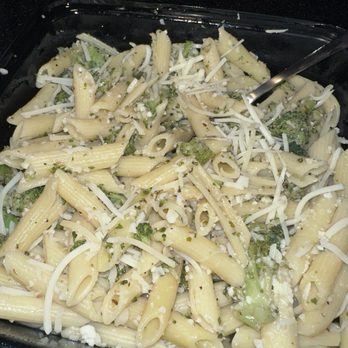 Rosati’s Pizza - Penne with broccoli, olive oil, and garlic - Pizza Near Me - Hanover Park, Illinois