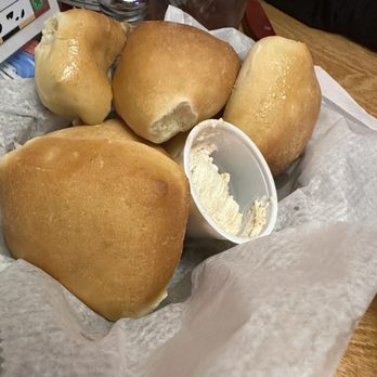 Texas Roadhouse - Rolls - Steakhouses Near Me - Yorktown, Virginia