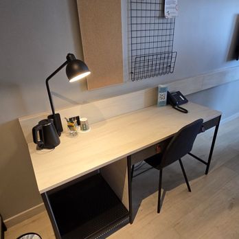 Skyline Airport Hotel - Room 529. May 2026 - Hotels Near Me - VANTAA, 18
