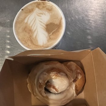 Lola Coffee - Warm fluffy cinnamon roll with a small cafe Borgia. - Coffee & Tea Near Me - Phoenix, Arizona