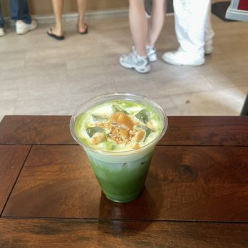 Kin - Banana pudding matcha - Coffee & Tea Near Me - Vienna, Virginia