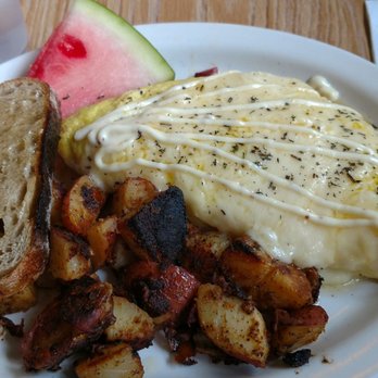Golden Harvest - Meat-men omelette - Breakfast & Brunch Near Me - Lansing, Michigan Golden Harvest - Meat-men omelette - Breakfast & Brunch Near Me - Lansing, Michigan