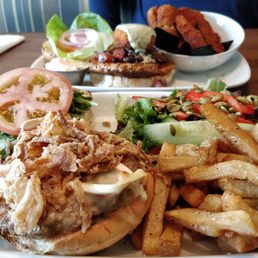 Peachy Keen (ground turkey, brie, crispy fried onions) & Boss Hog (pork & chorizo, black bean salsa, panko crusted fried goat cheese) Peachy Keen (ground turkey, brie, crispy fried onions) & Boss Hog (pork & chorizo, black bean salsa, panko crusted fried goat cheese)