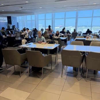 The Club ATL - Interior - Airport Lounges Near Me - Atlanta, Georgia The Club ATL - Interior - Airport Lounges Near Me - Atlanta, Georgia