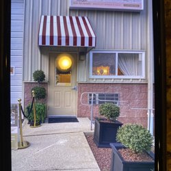 The parisian tea room - Store front
