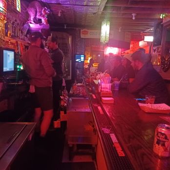 Snappy's Small Bar - Sean. His name is Sean. - Dive Bars Near Me - Washington, DC, District of Columbia