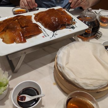 美中·鴨子 - Duck for dinner - Chinese Near Me - Hong Kong, HK