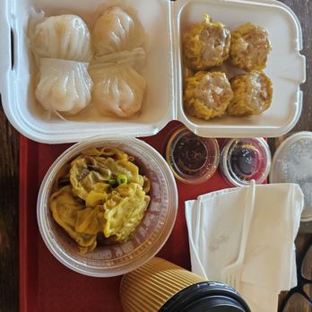 Crystal Dumplings - Pork and shrimp shumai, shrimp dumplings, and wontons in spicey chili sauce. - Dim Sum Near Me - Garden Grove, California Crystal Dumplings - Pork and shrimp shumai, shrimp dumplings, and wontons in spicey chili sauce. - Dim Sum Near Me - Garden Grove, California