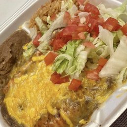 Cheese enchiladas with carne asada gravy Cheese enchiladas with carne asada gravy