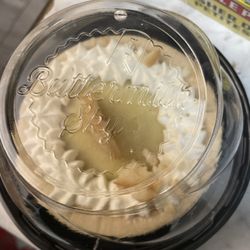 Buttermilk Sky Pie Shop - Banana cream pie