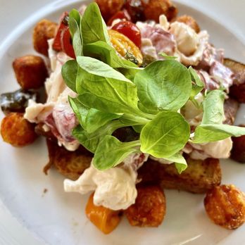 The Chanticleer - Lobster BLT - New American Near Me - Siasconset, Massachusetts