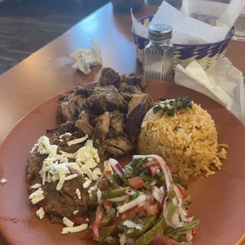 Amealco Mexican Kitchen - Carnitas plate - Mexican Near Me - Doraville, Georgia Amealco Mexican Kitchen - Carnitas plate - Mexican Near Me - Doraville, Georgia