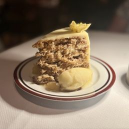 Hummingbird cake Hummingbird cake