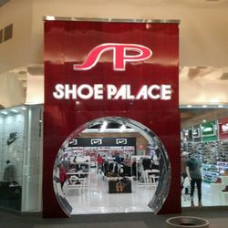 Shoe Palace