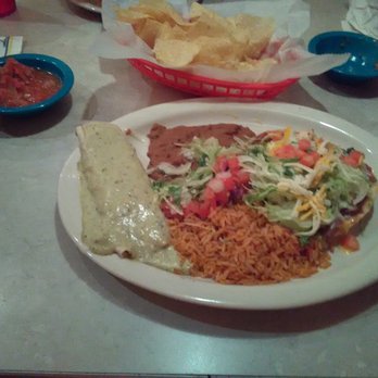 Chuy's - This is the taco salad and enchilada and chalupa combo - Tex-Mex Near Me - Orlando, Florida Chuy's - This is the taco salad and enchilada and chalupa combo - Tex-Mex Near Me - Orlando, Florida