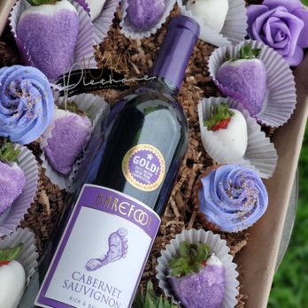 1014 Plethre - Need a gift box? We have you covered!! - Desserts Near Me - Beaumont, Texas 1014 Plethre - Need a gift box? We have you covered!! - Desserts Near Me - Beaumont, Texas