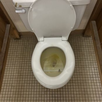 RV Station - Toilet barely flushes so they always full of dookie - RV Repair Near Me - Colbert, Oklahoma RV Station - Toilet barely flushes so they always full of dookie - RV Repair Near Me - Colbert, Oklahoma