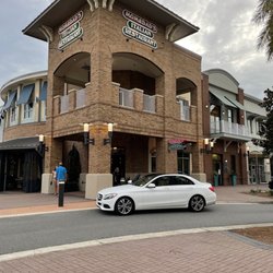 Mom & Dad's | Italian Restaurant