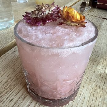 Big Creek Distilling Co. - Blossom Cooler cocktail - Distilleries Near Me - Dahlonega, Georgia