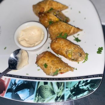 Pizza Capri - Tex-Mex Egg Roll this definitely gives Chillis a run for their money! - Pizza Near Me - Chicago, Illinois Pizza Capri - Tex-Mex Egg Roll this definitely gives Chillis a run for their money! - Pizza Near Me - Chicago, Illinois