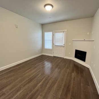 The landing at Vancouver - Apartments Near Me - Vancouver, Washington The landing at Vancouver - Apartments Near Me - Vancouver, Washington