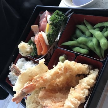 Sushi 2 Go - Sashimi & tempura $19.95 8pcs of sashimi & assorted tempura - Sushi Bars Near Me - Etobicoke, Ontario