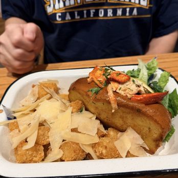 Brown Bag Seafood - Buttery - Salad Near Me - Atlanta, Georgia