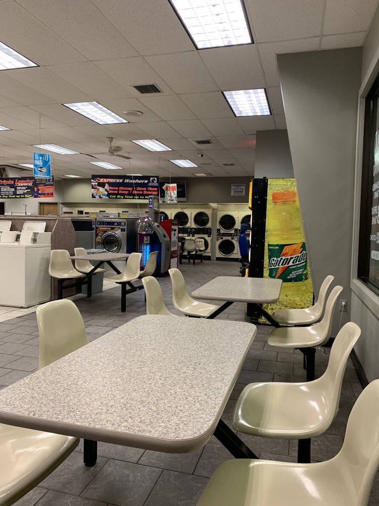 LEVEE LAUNDRY Updated October 2024 20 Reviews 322 Brown St, West