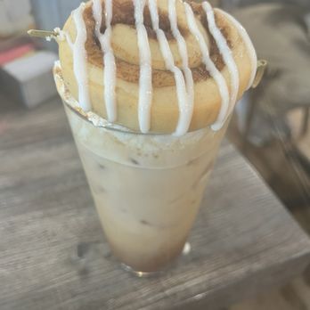 The Breakfast Company - Cinnamon roll latte - Breakfast & Brunch Near Me - Sarasota, Florida
