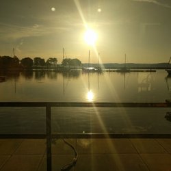 Cindy's On the Barge - Amazing view of KY Lake