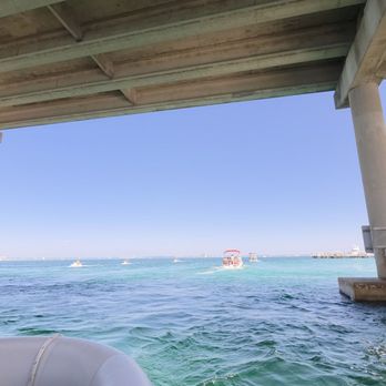 Gilligan's Watersports - Boating Near Me - Destin, Florida Gilligan's Watersports - Boating Near Me - Destin, Florida
