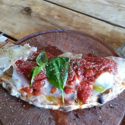 Natura Cafe & Pizza - Mascalzone (ham less still outstanding)