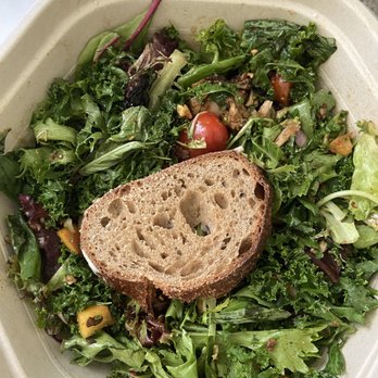 sweetgreen - Healthy Salads, Wraps, and Bowls - Peach Burrata Salad (minus the burrata because lactose intolerant) - Salad Near Me - Pasadena, California