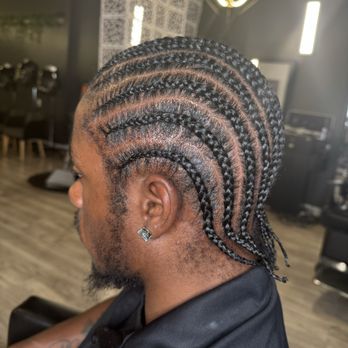 Meli Braiding - Hair Stylists Near Me - Alexandria, Virginia