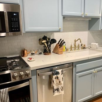 Live Well Remodeling & Construction - a clean kitchen - General Contractors Near Me - Sherman Oaks, California Live Well Remodeling & Construction - a clean kitchen - General Contractors Near Me - Sherman Oaks, California