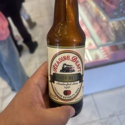 Rocket Fizz - Root beer