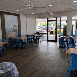 Tropical Smoothie Cafe
