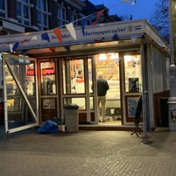 Haringspecialist Jan Schilder - Still open at 18:00
