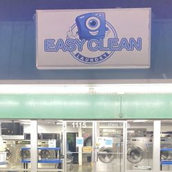 Giant Laundromax - Business Name