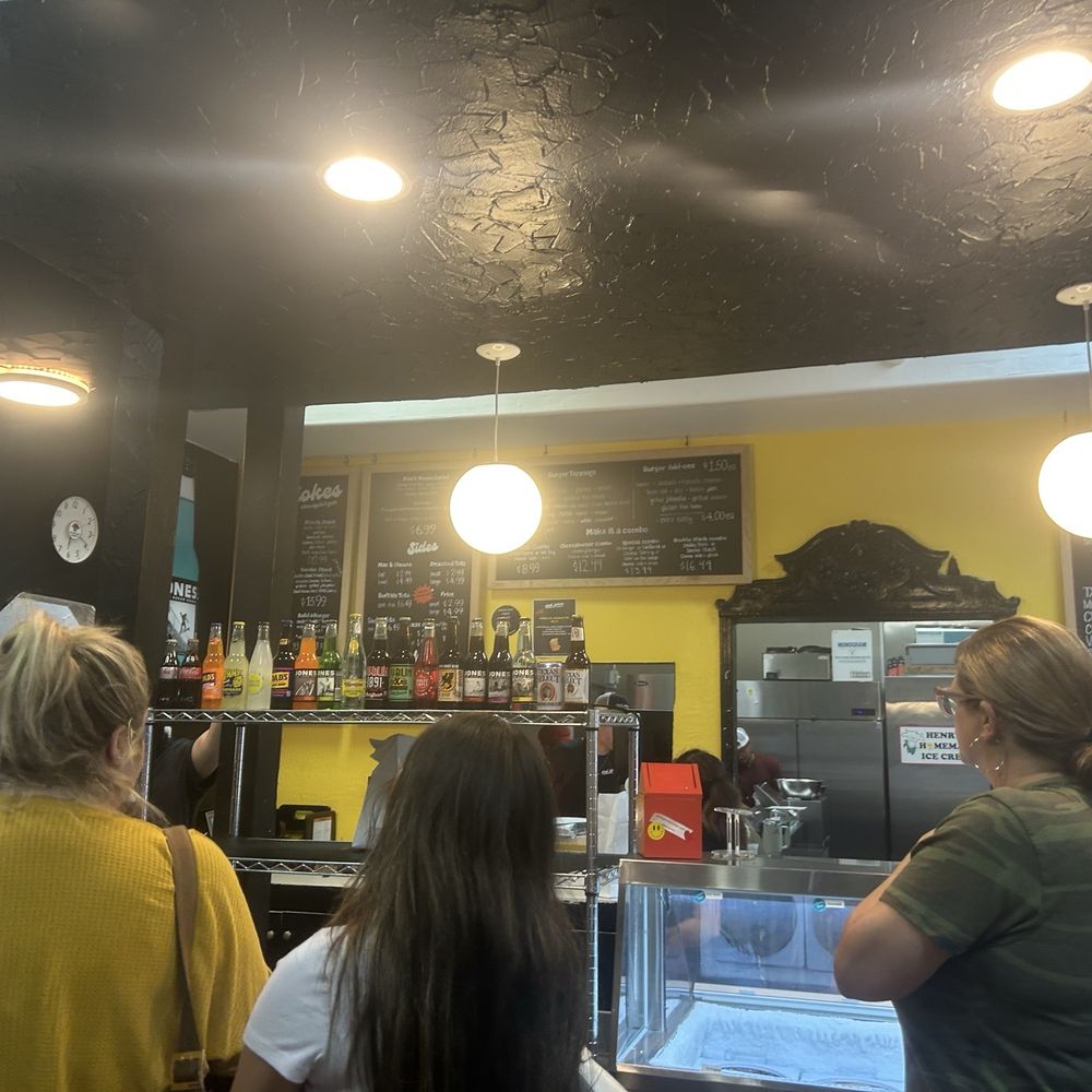Dad Jokes Cheesyburger - Burgers Near Me - Frisco, Texas Dad Jokes Cheesyburger - Burgers Near Me - Frisco, Texas