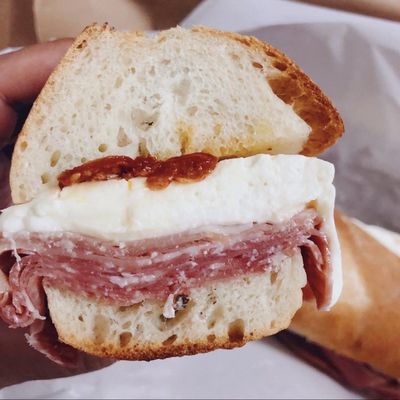 Andrea Salumeria by null