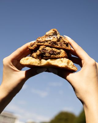 Beverly Hills Cookies by null