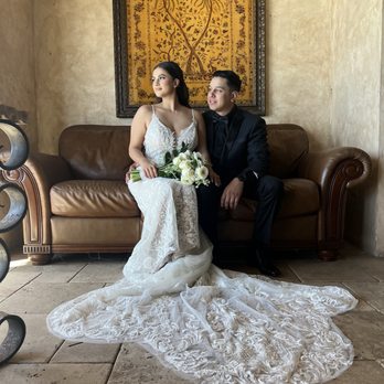 Mariposa Boutique - Bridal Near Me - Anaheim, California