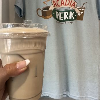 Acadia Perk - Iced chai - Coffee & Tea Near Me - Bar Harbor, Maine