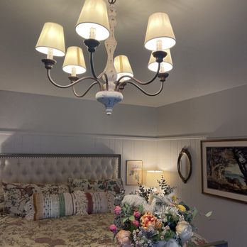 Luminous Electric - New bedroom chandelier! - Electricians Near Me