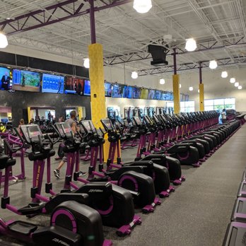 Planet Fitness - Gyms Near Me - Pearland, Texas
