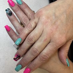 Best Nail Bar - Nails