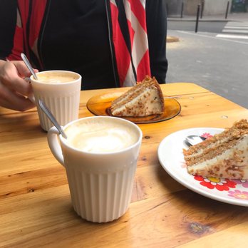 Café Pimpin - Great spot to sit outside on a sunny day. - Coffee & Tea Near Me - Paris, 75