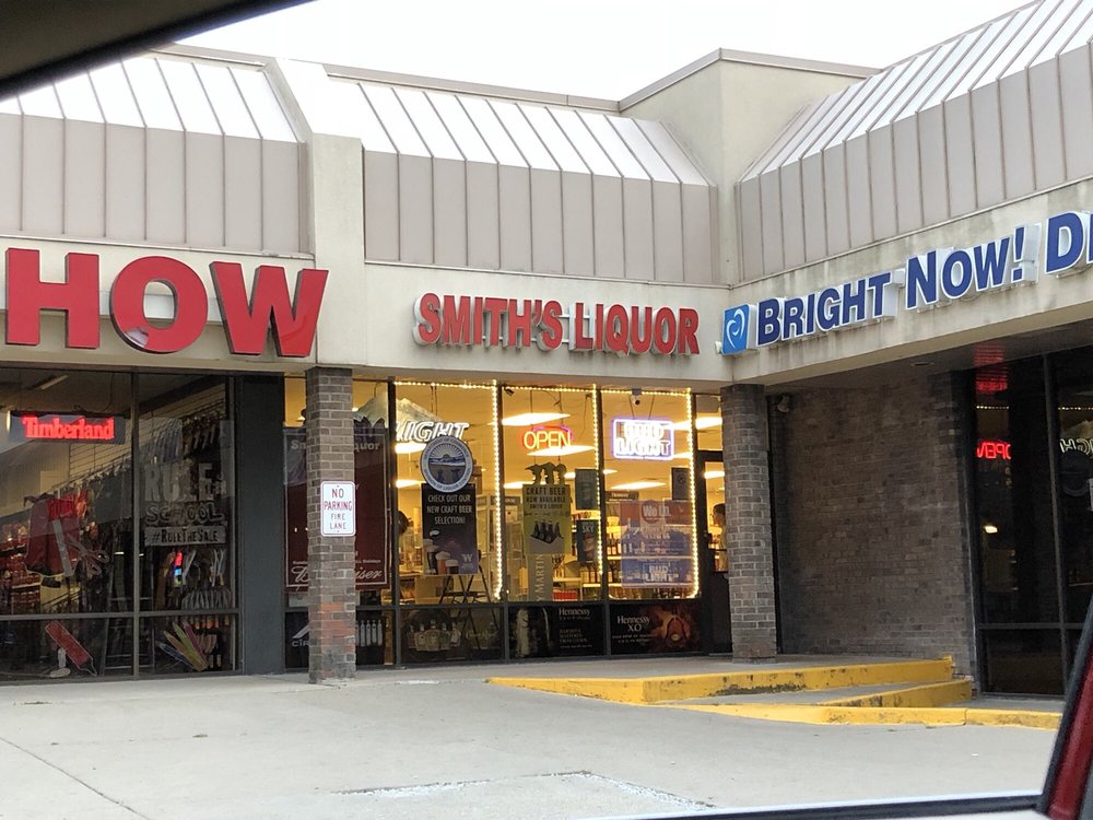 SMITH’S LIQUOR Updated October 2024 1024 South Smithville Rd