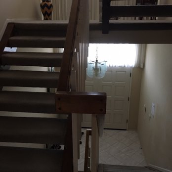 Mini Mansion - Stairs from the entrance up. - Bed & Breakfast Near Me - Los Angeles, California Mini Mansion - Stairs from the entrance up. - Bed & Breakfast Near Me - Los Angeles, California